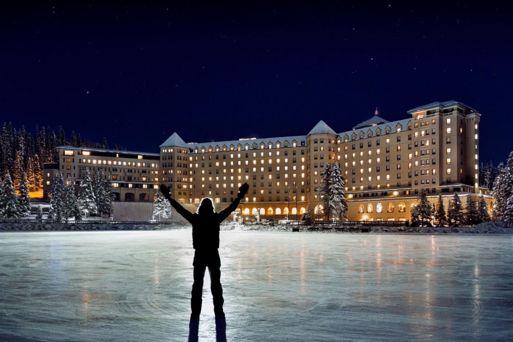 Cross-Country Skiing - Fairmont Chateau Lake Louise luxury Hotel