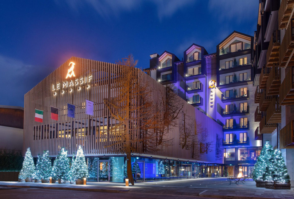 Le Massif Hotel Courmayeur with Alpine Adventures